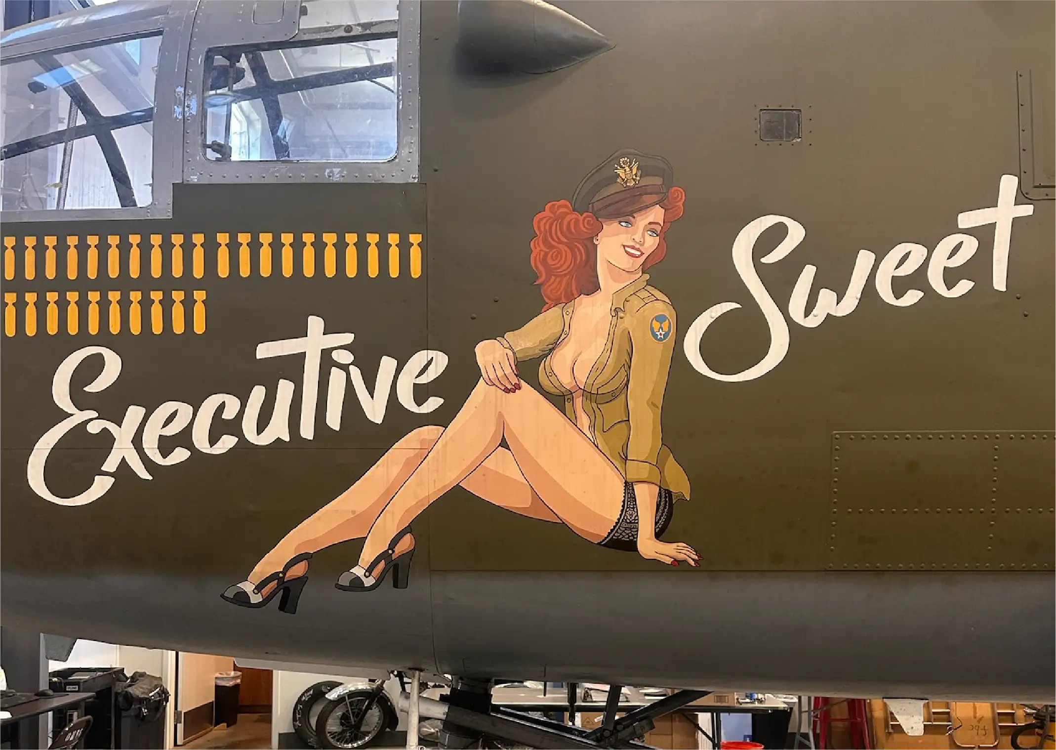 Pin-up Executive Sweet — trabalho original