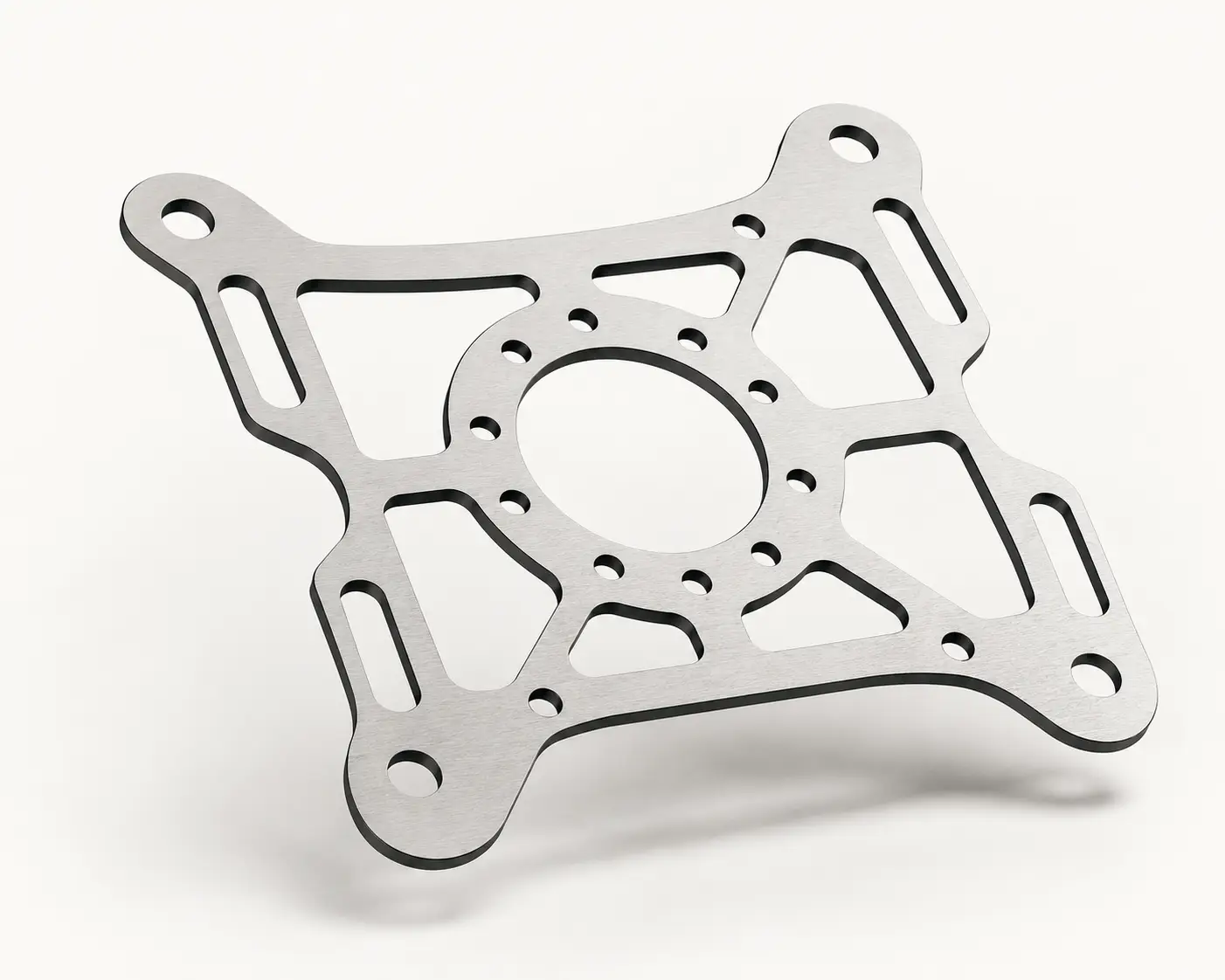Composant CNC en métal brossé découpé au laser de précision avec trous de fixation